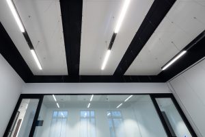 solution-plafond-rayonnant-adaptable-architecture